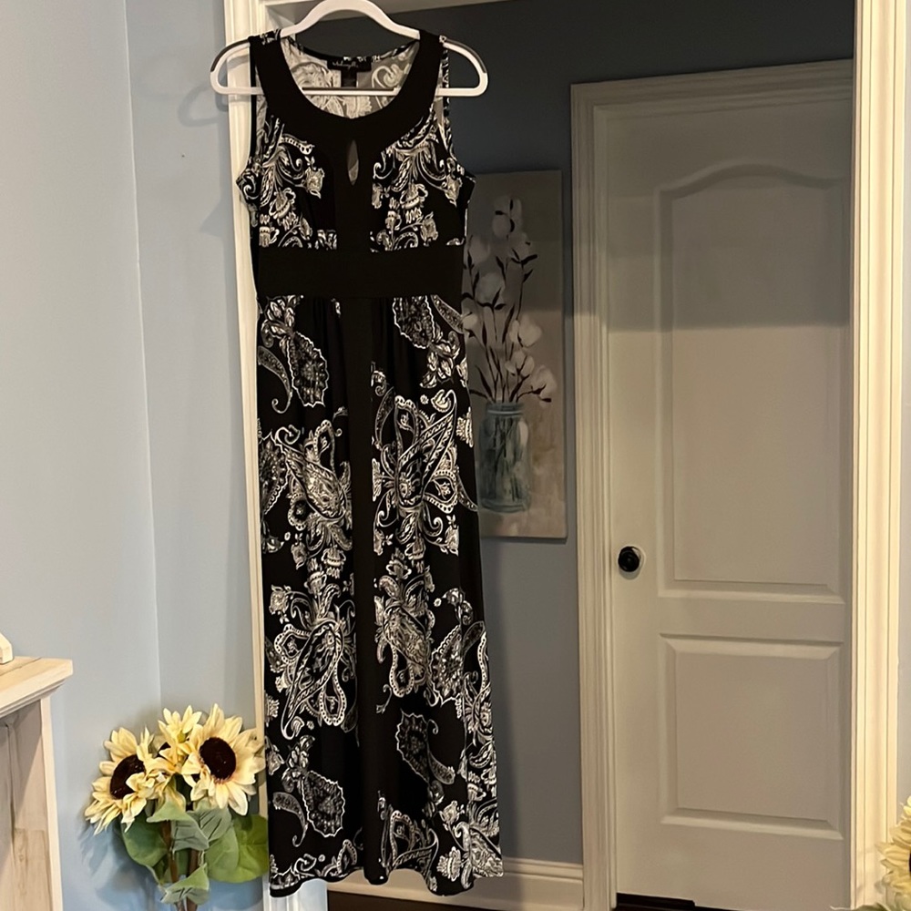 Madmazelle Black and White Maxi Dress, Small